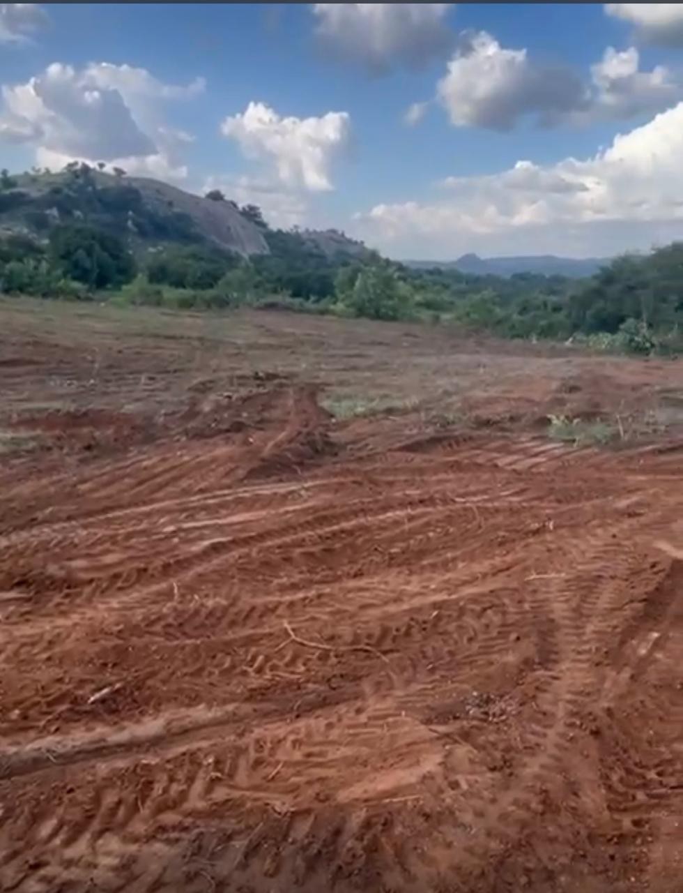 40 feet tar road approach 1.15acres commercial land for sale 3