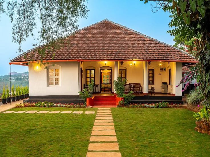 urgently Farmhouse and Farmland for sale