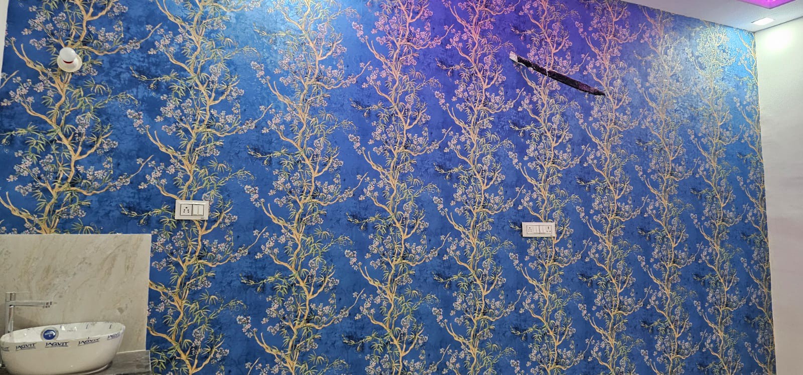 A luxury 3bhk, semi furnished 3