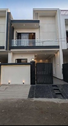 kothi for sale near model town 2km near mithapur chowk