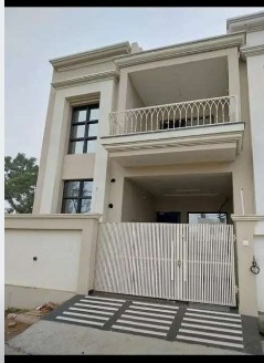 4bhk kothi for sale nr mithapur/urban estate