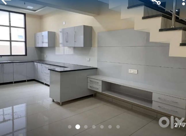 4bhk kothi for sale nr mithapur/urban estate 2