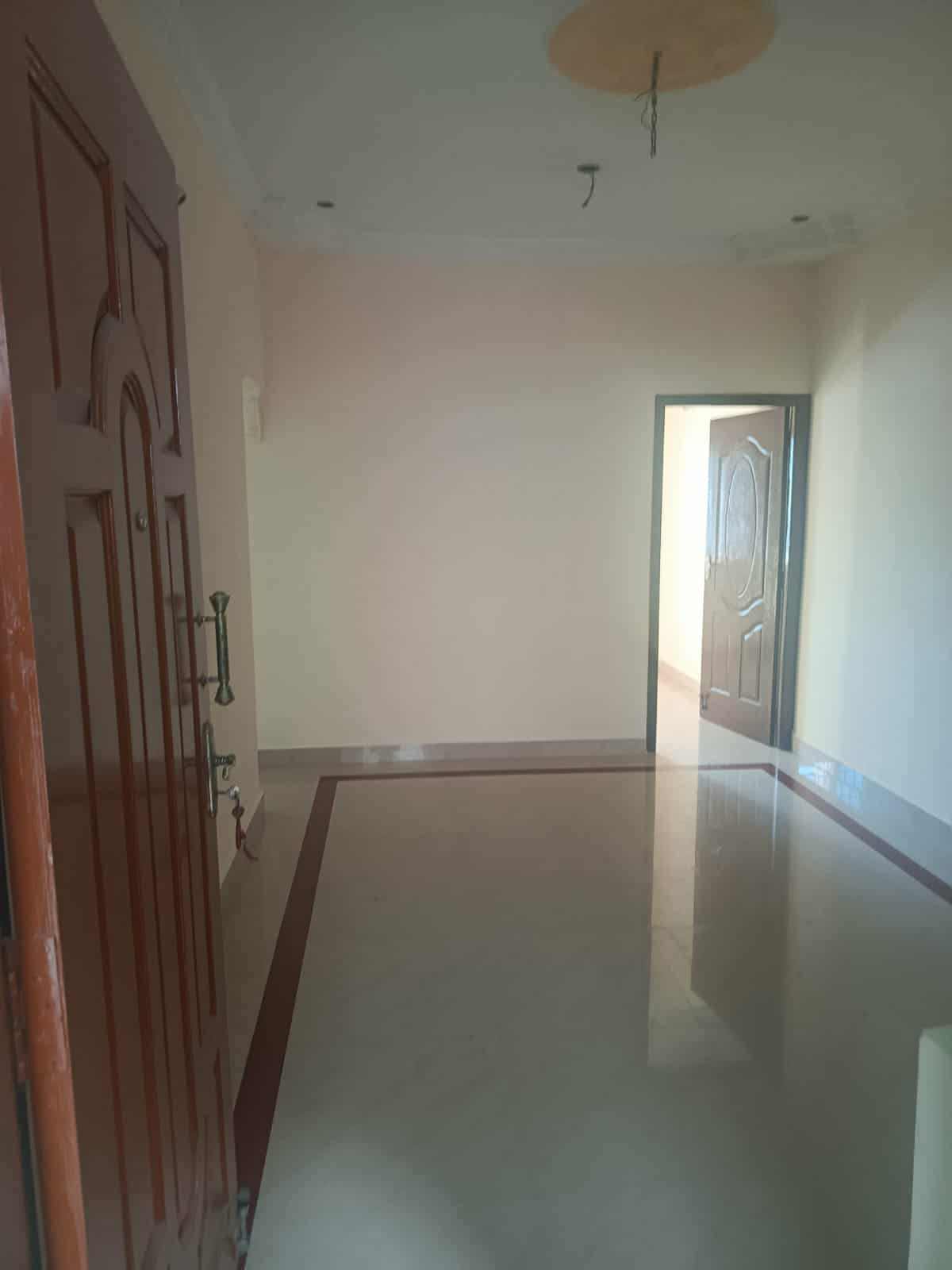 1 bhk plot for students..male bachelors