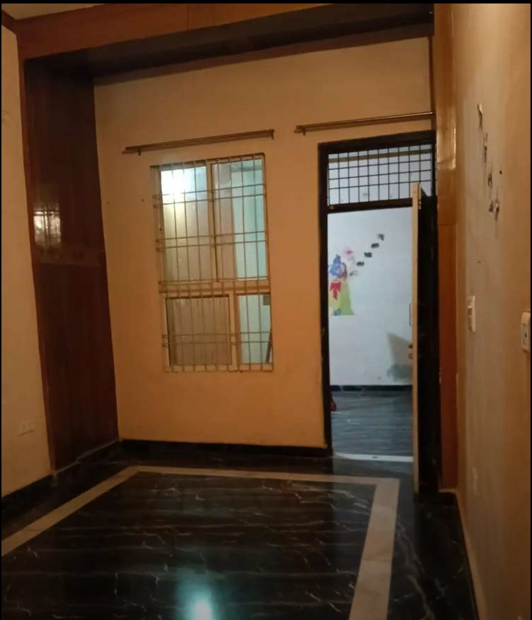 independent floor for rent