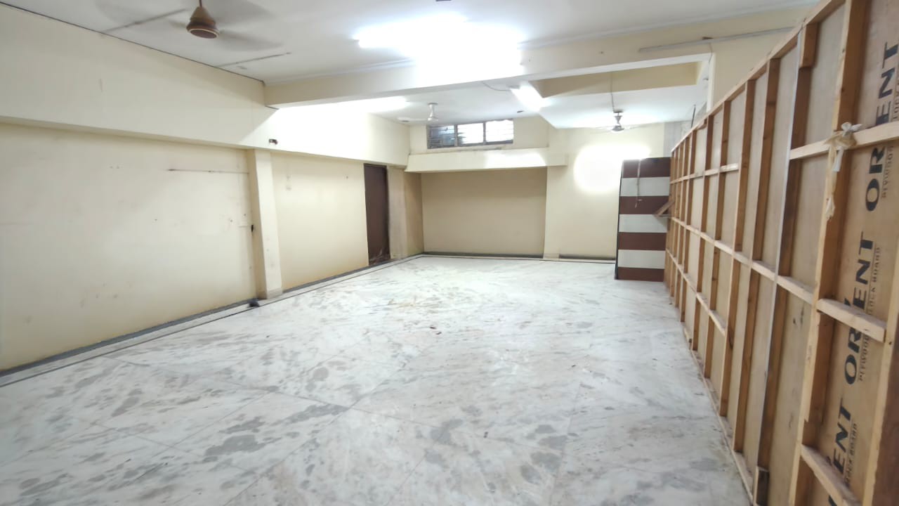 basement for rent nearby mall shop metro School 2