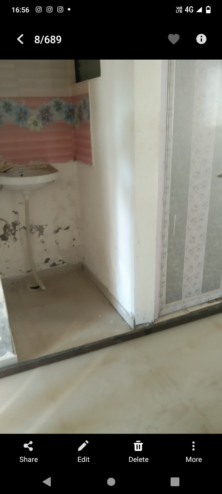 1 room, 1 kitchen,1 bathroom with teres 3