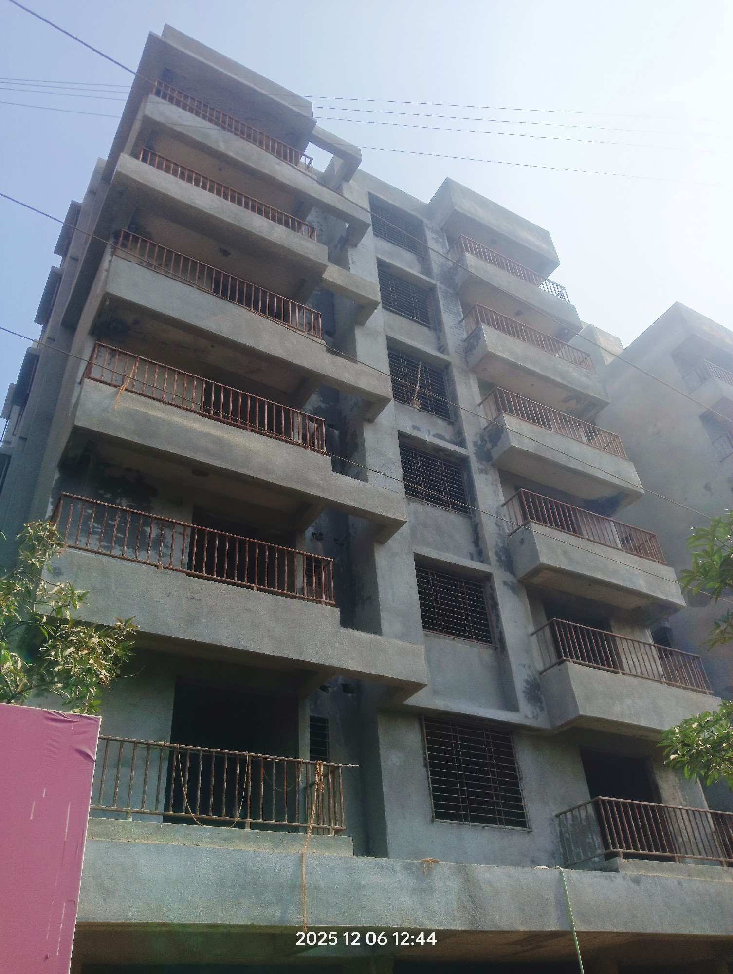 2 BHK Spacious Flats in Talegaon – Starting 34 Lakhs | Sai Paradise