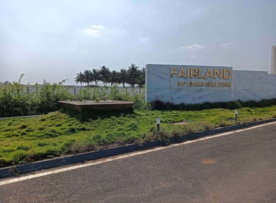 LAND WITH CONSTRUCTION IN PODANUR LOCATION 2