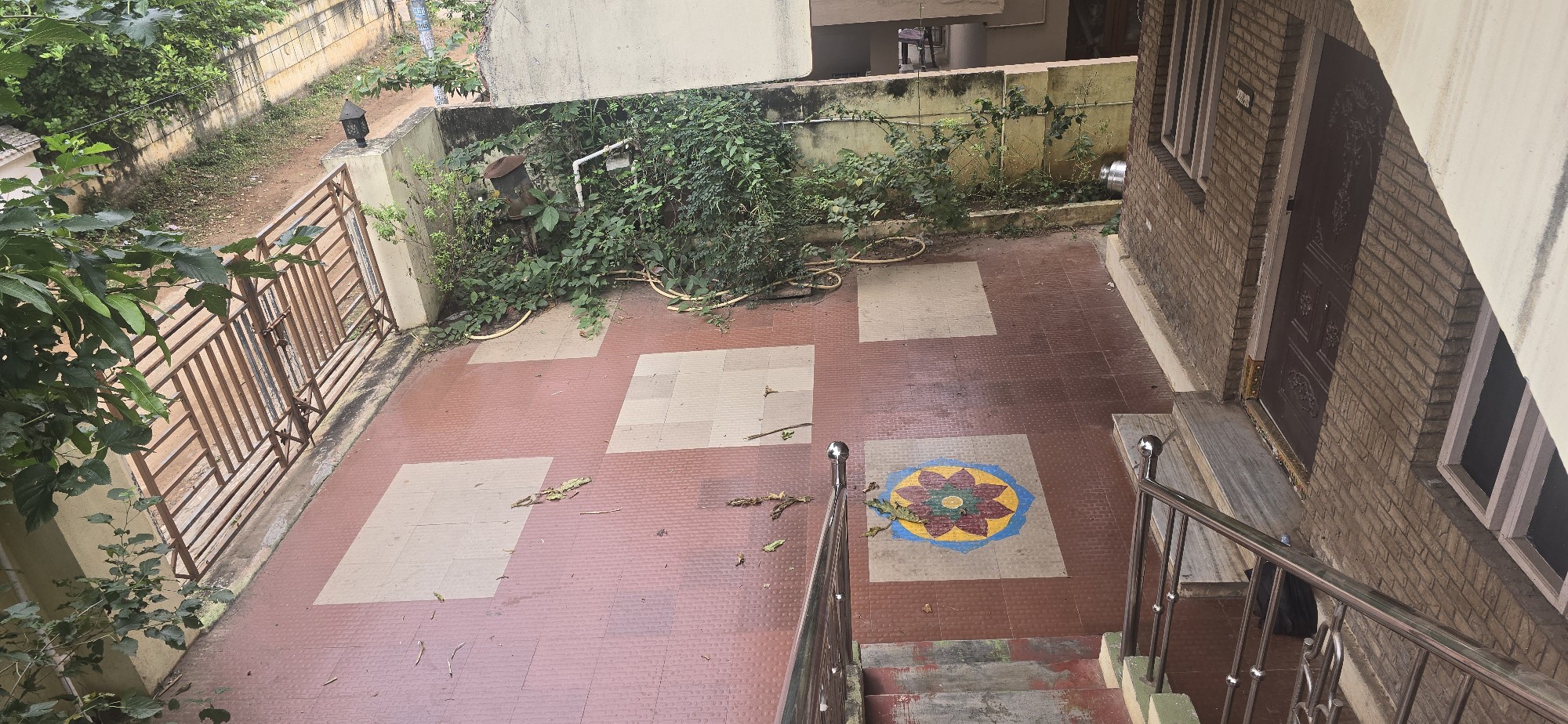 2 bhk for Comercial and Families