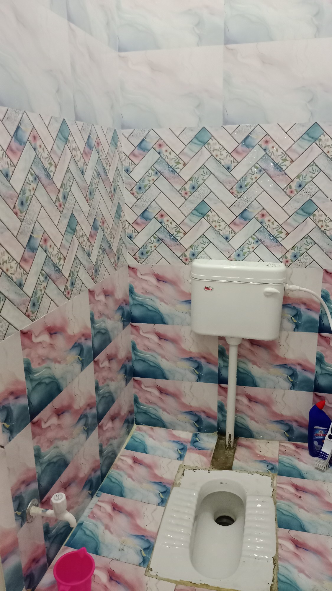 PG for WORKING MALES AND STUDENTS