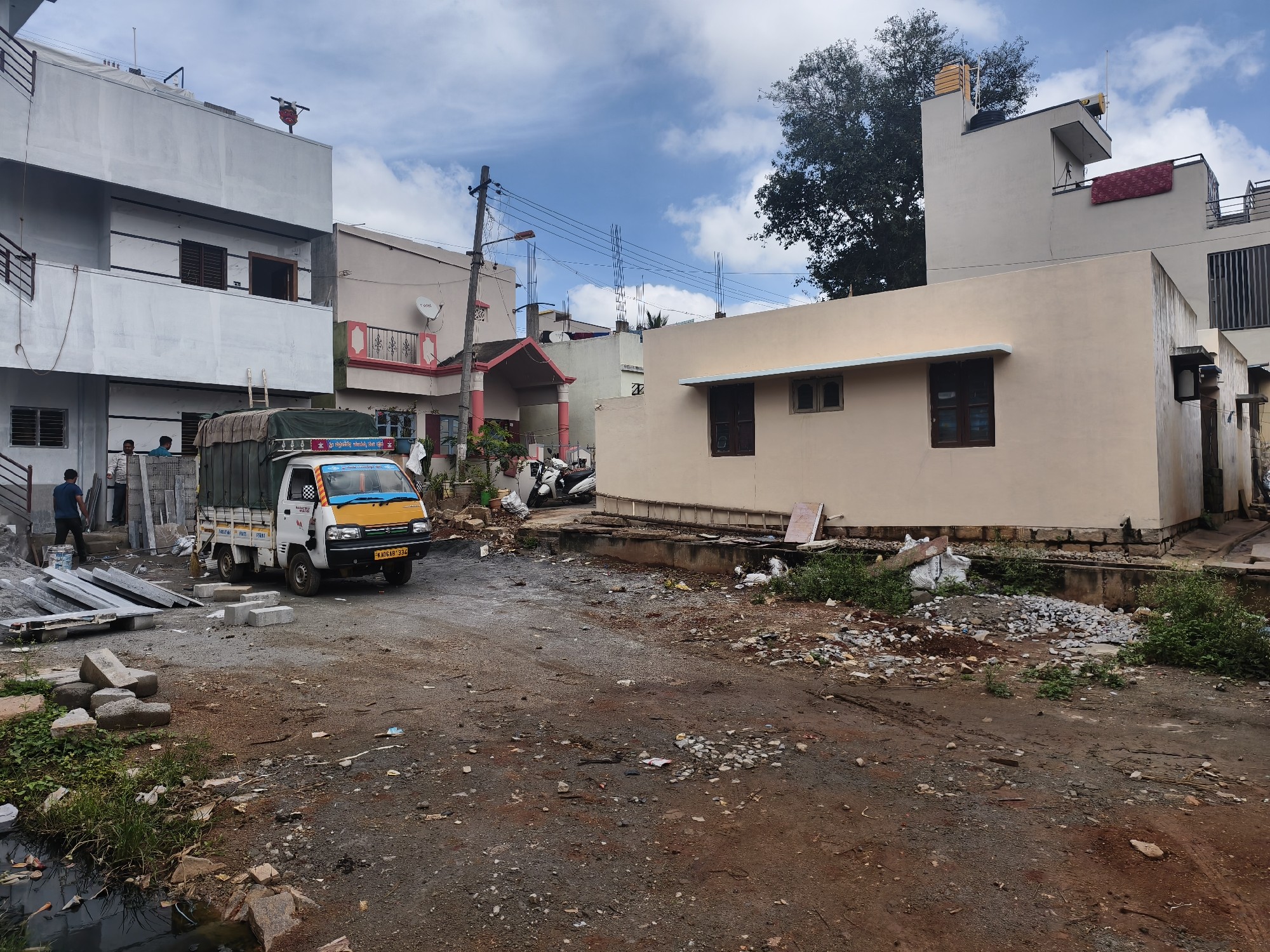 30*40 revenue site for sale.. 2