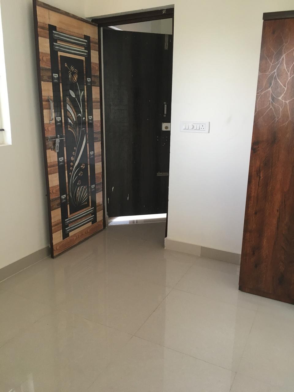 2 bhk 2 bedroom 2 bathroom 1 pooja room 1 balcony new building cctv controlled own borewell near to 2