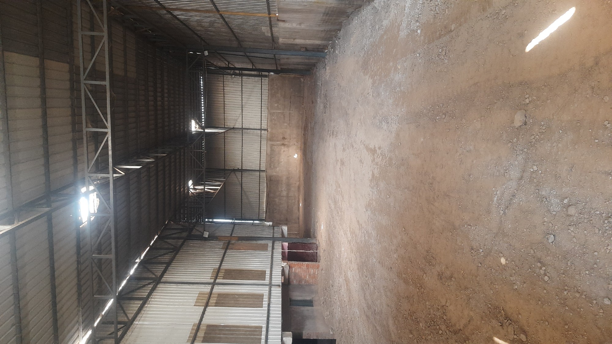 main road warehouse for rent 3