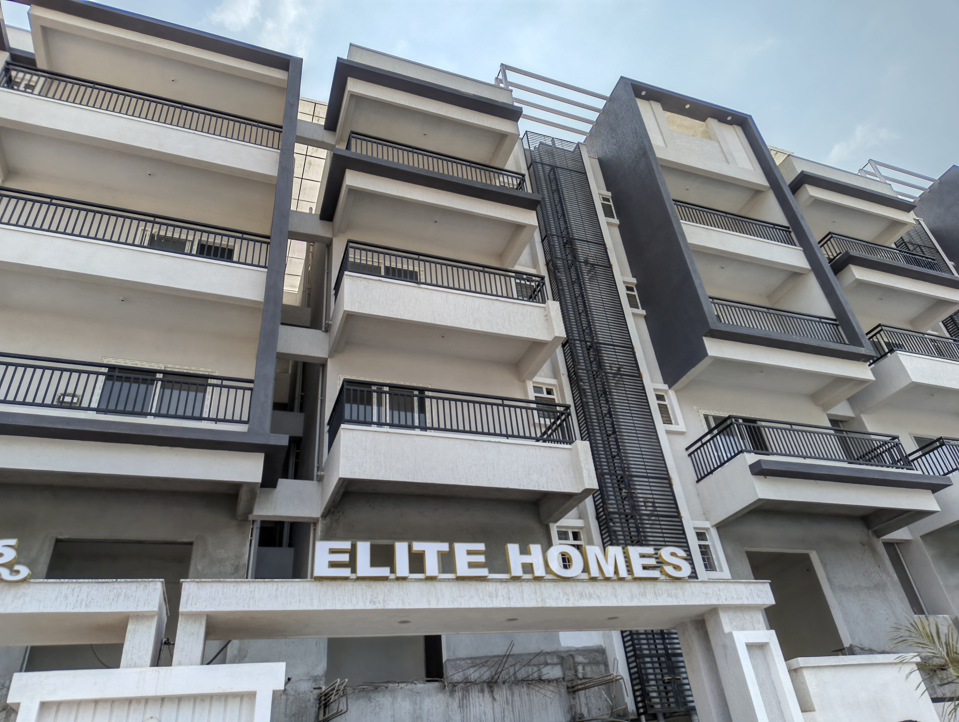 Ready-to-Move in Luxury Flats 2 &amp; 3BHK For Sale in K Narayanpura