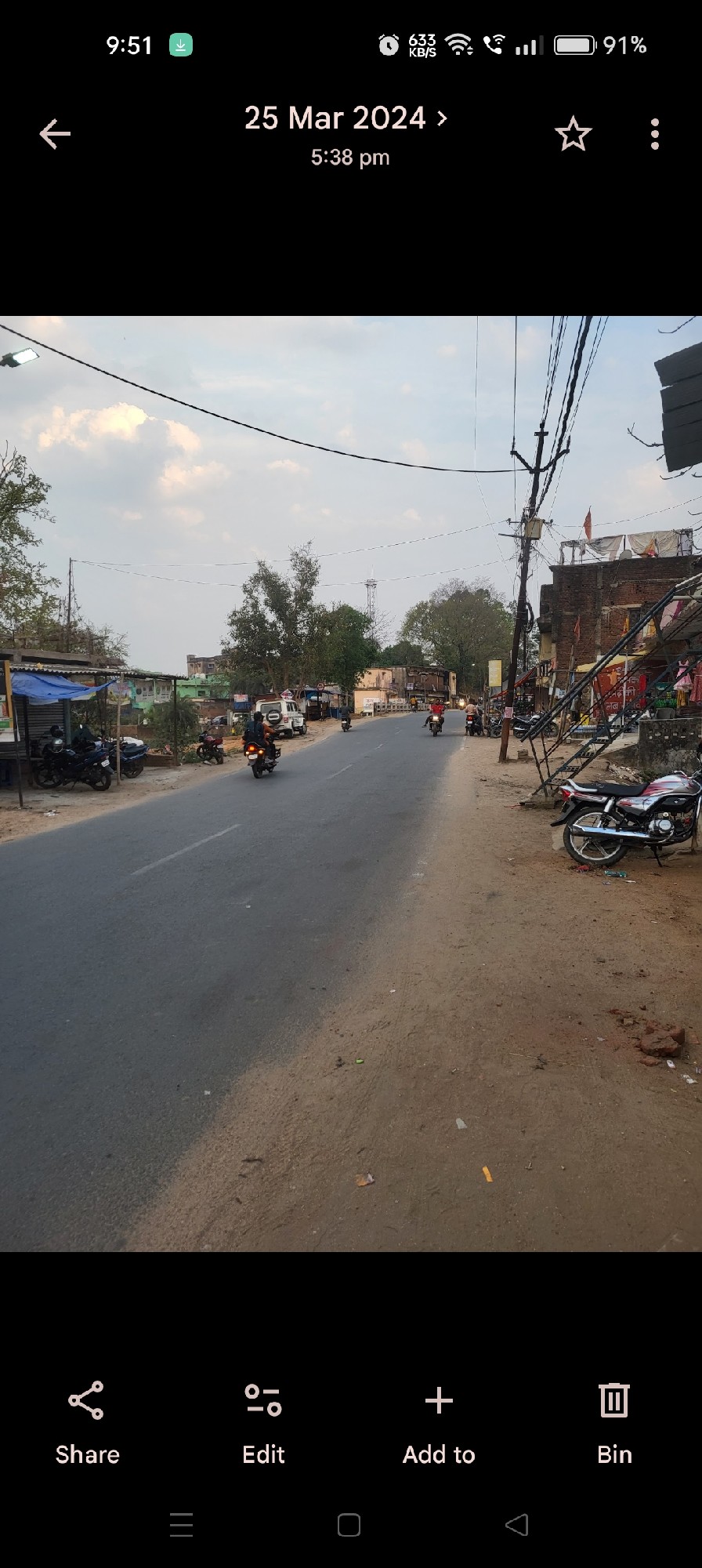 Commercial Space Bank Supermarket Showroom available for rent 2