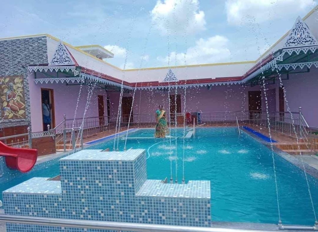 farm house mango estate 2