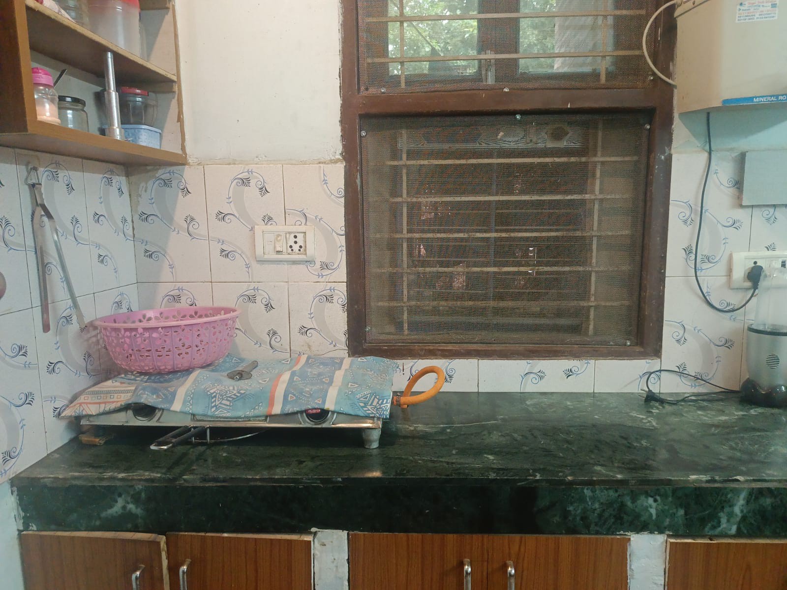 1rk semi furnished available ready to move 2