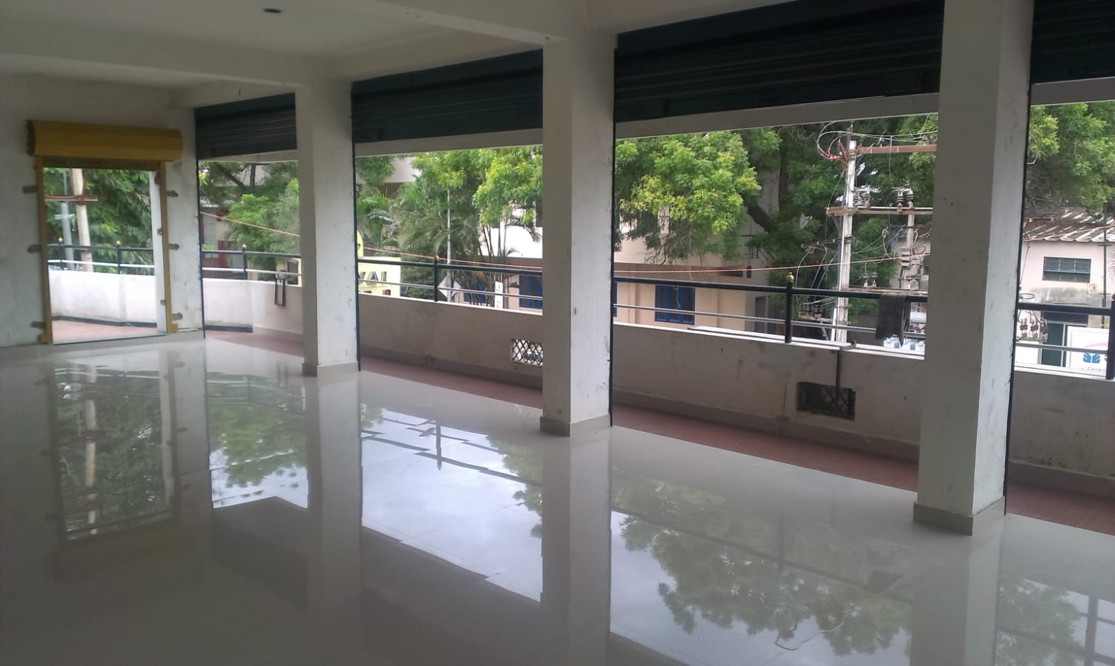 Space available for office institute of academy in hope college, near airport and Avinashi road