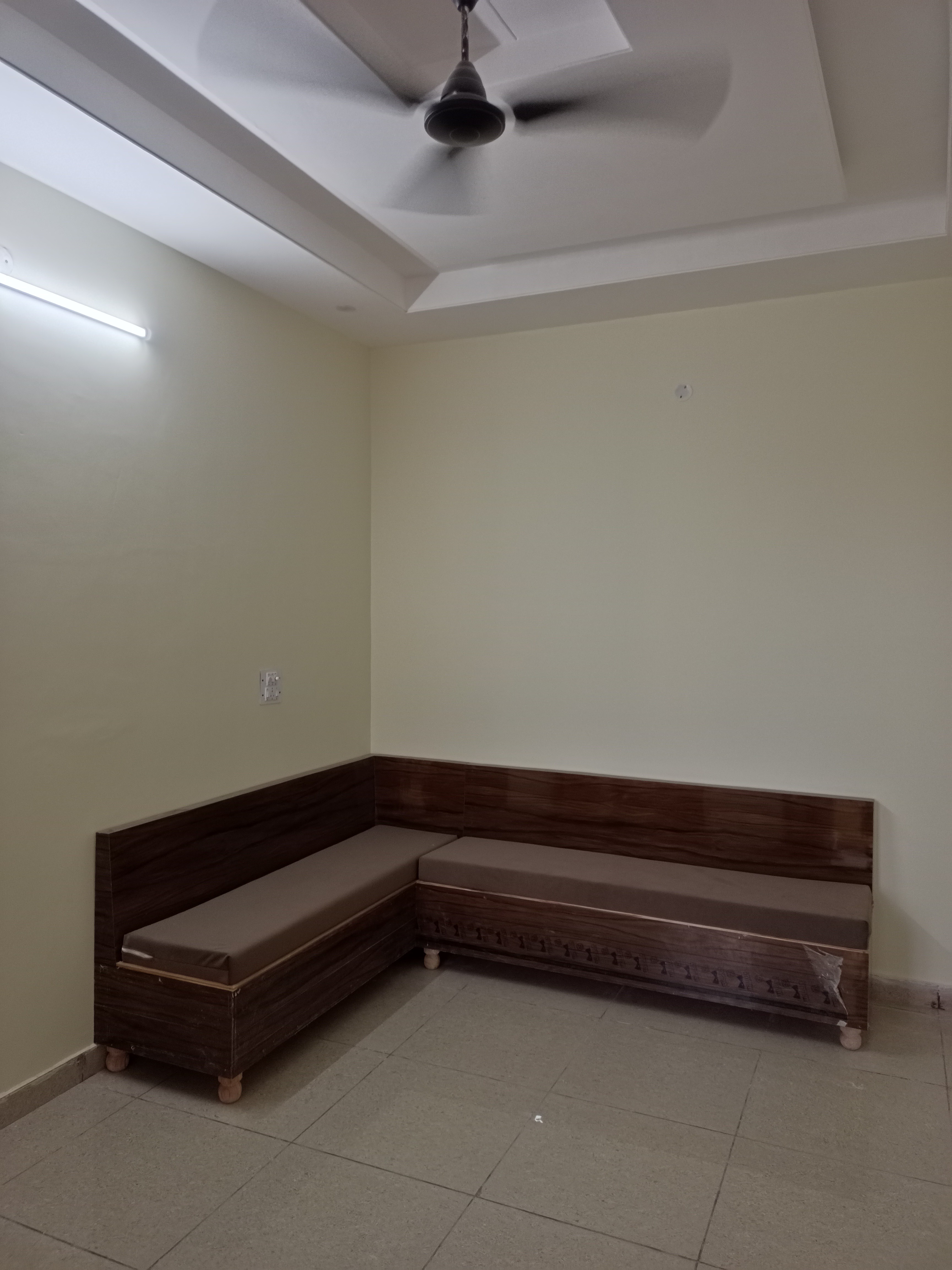 1 BHK flats available 3