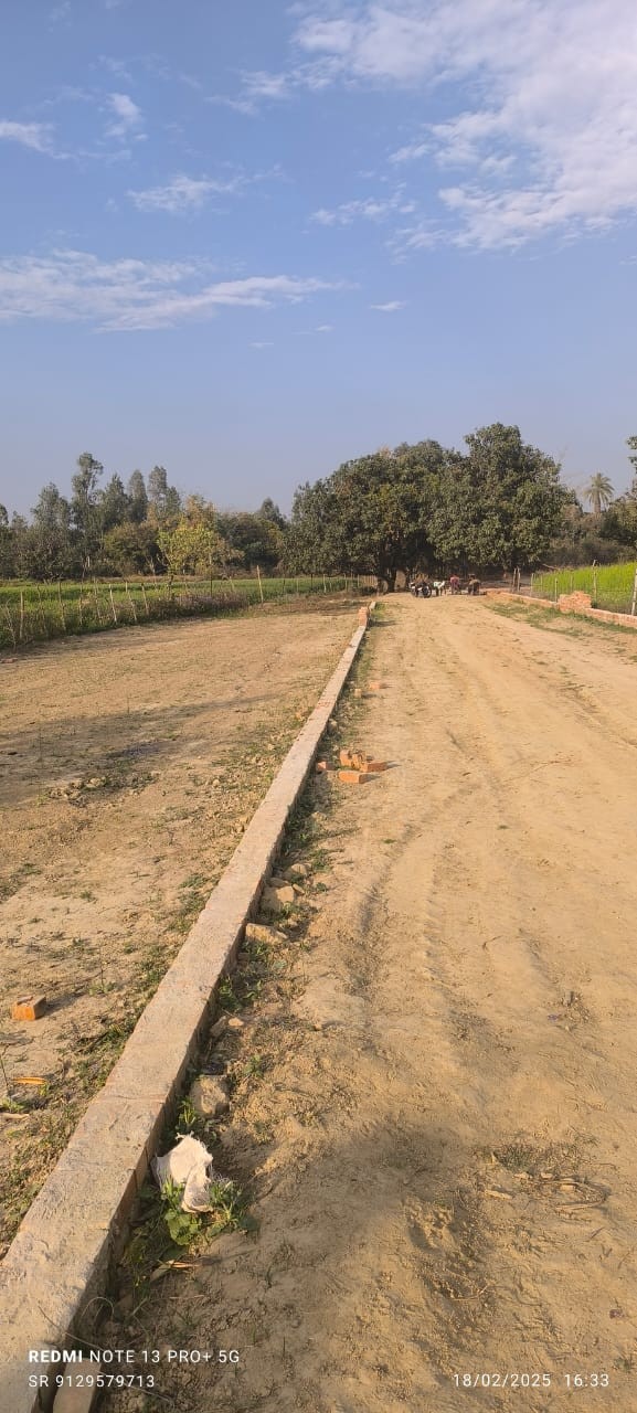 lucknow metro city me plot