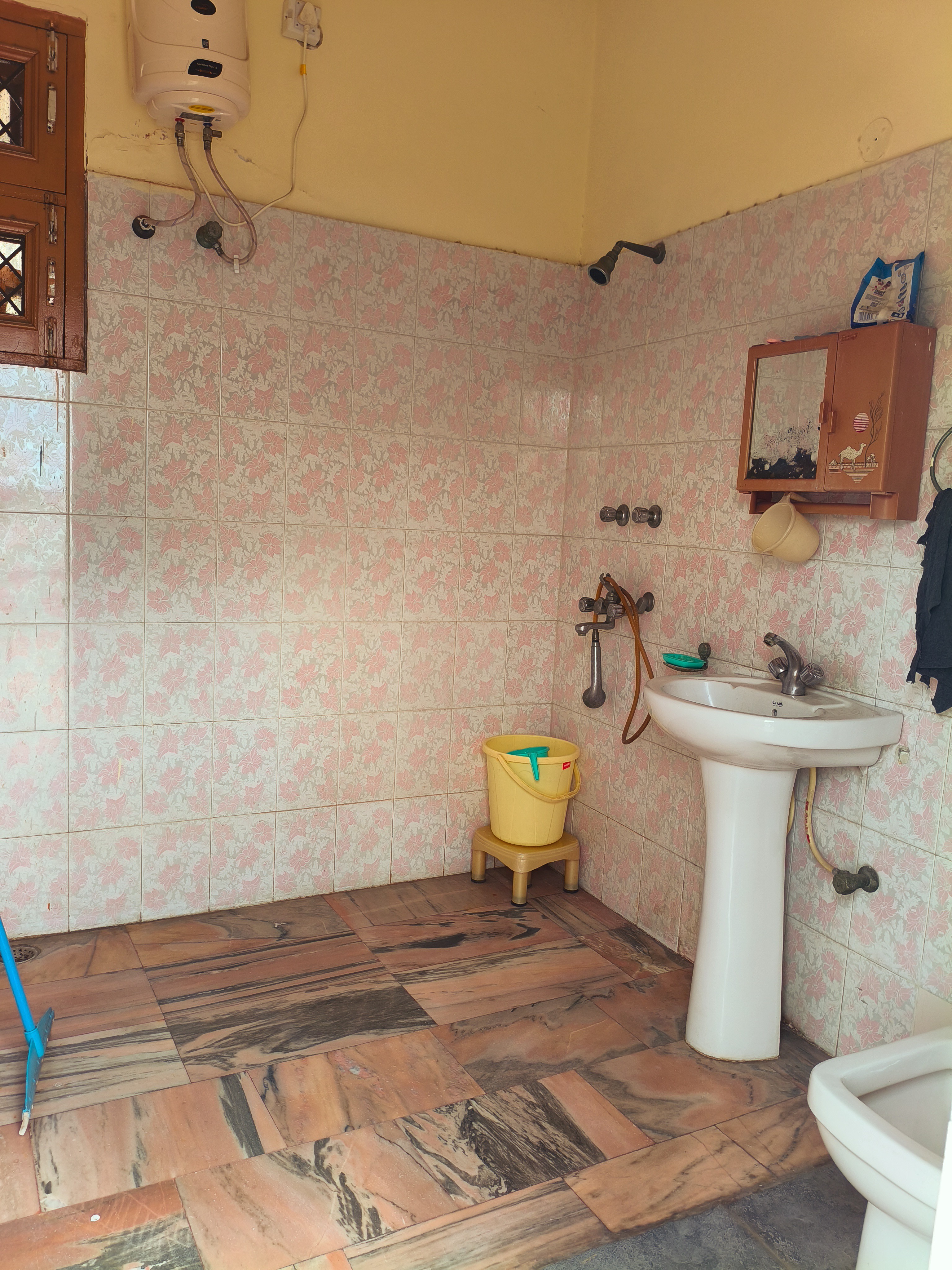 Fully Furnished 1RK 3